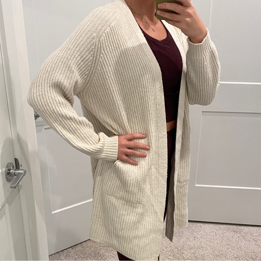 Universal Thread Cream Ribbed Cardigan - Picture 2 of 4